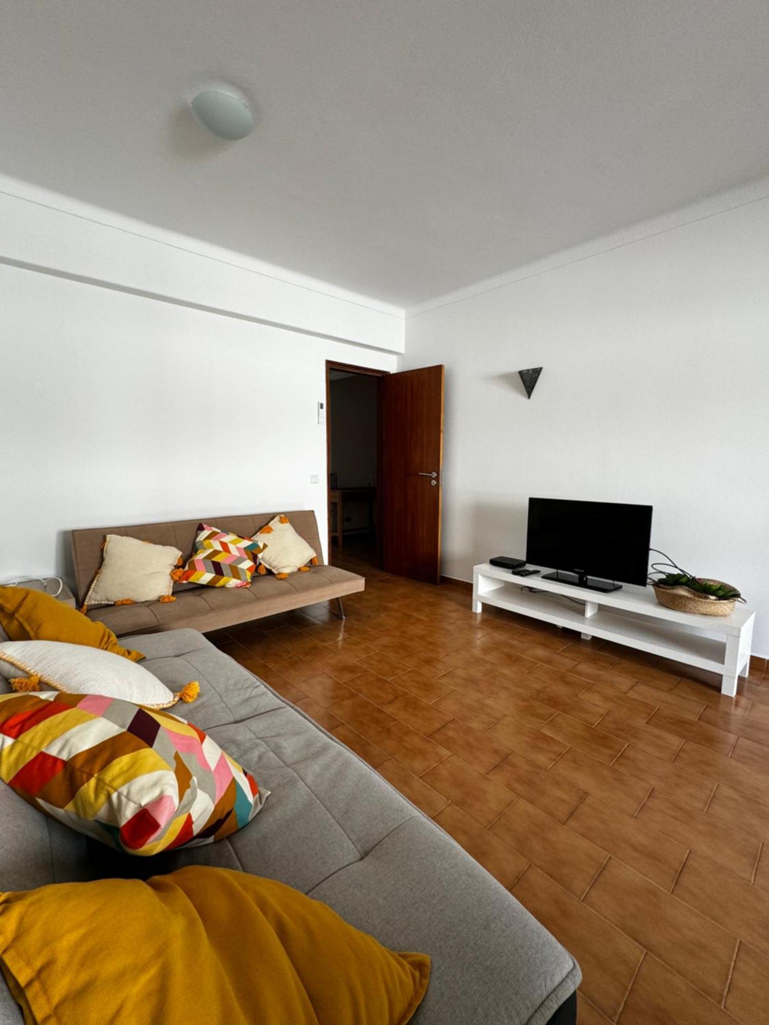 Waves T2 Apartment การ์วอยโร ภายนอก รูปภาพ