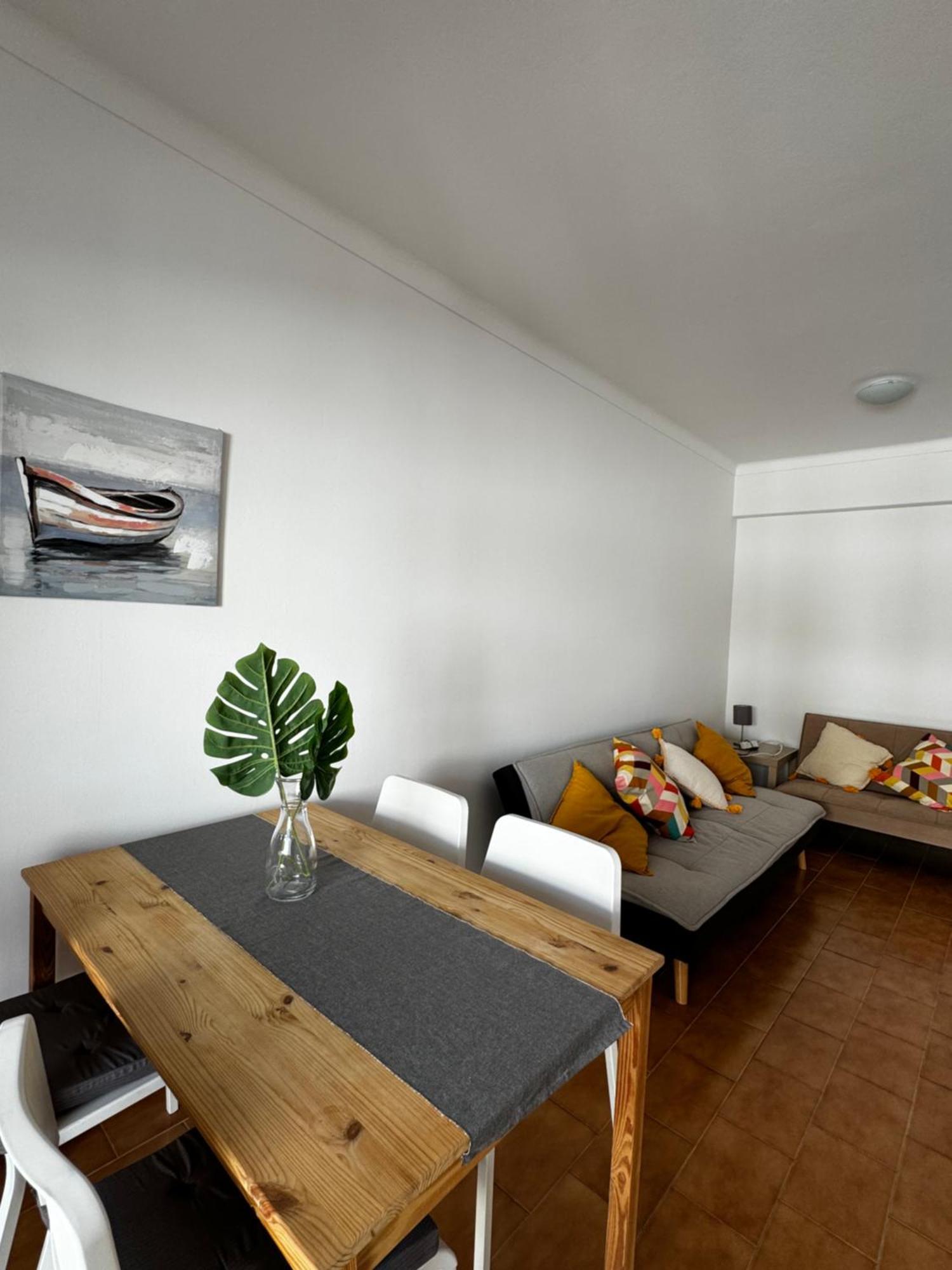 Waves T2 Apartment การ์วอยโร ภายนอก รูปภาพ